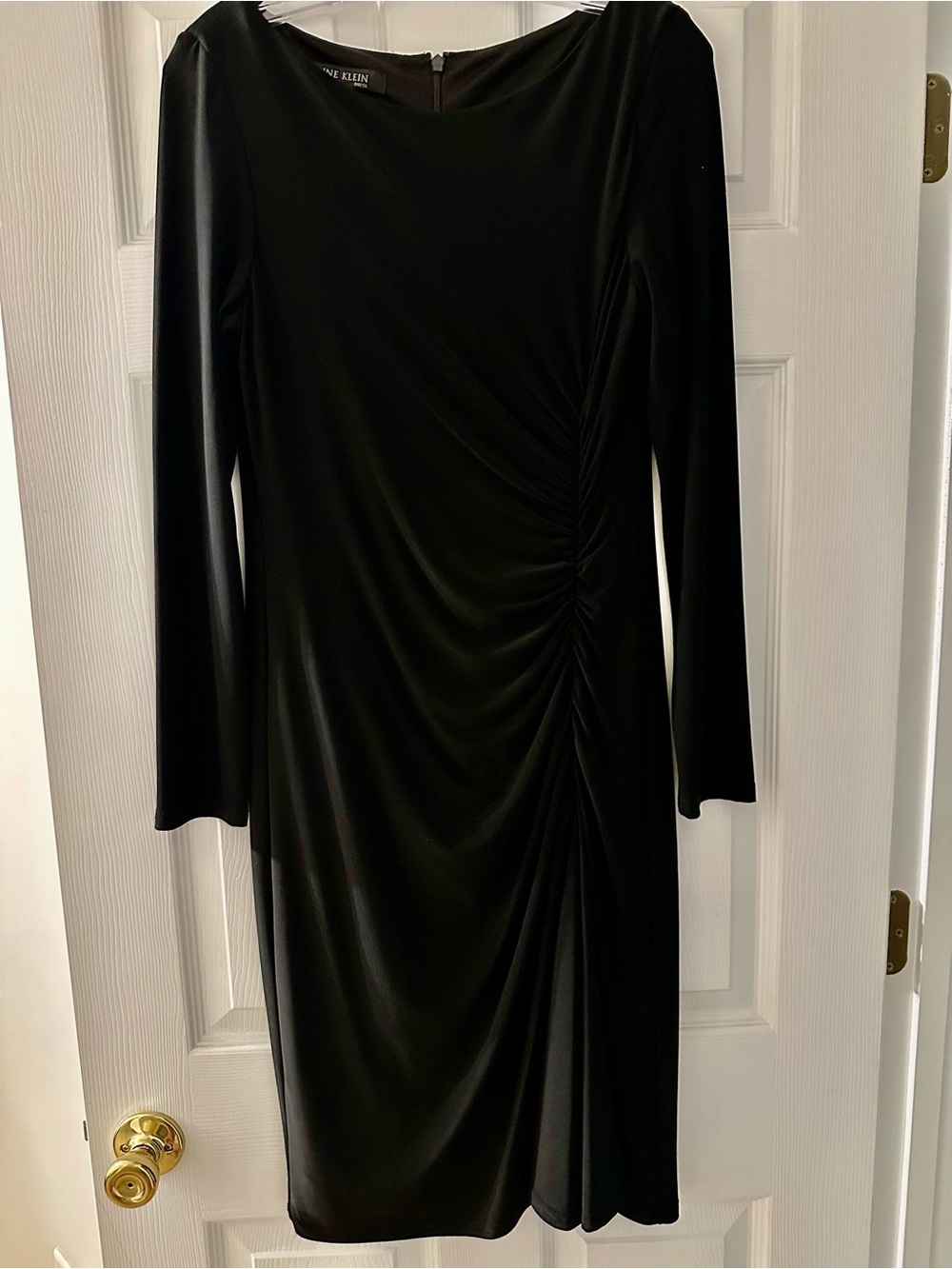 Anne Klein Black Long Sleeve Ruched Side Midi Dress